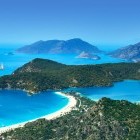 Blue lagoon in Ölü Deniz, Turkey